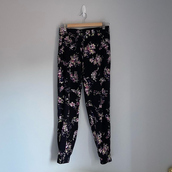 Floral Joggers - Picture 3 of 6